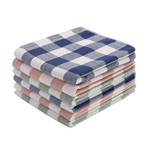 Serviette de toilette florale 100 % coton biologique certifié GOTS, séchage rapide, couleurs personnalisées, motifs sophistiqués, vente en gros Inde, vierge - Product Image 3