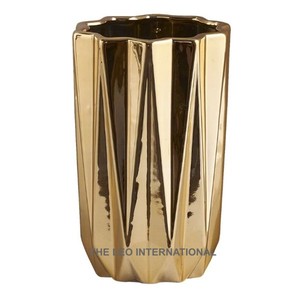 Florero de Color negro Centro de mesa de metal de aluminio Maceta elegante Hogar moderno Interior Exterior Perfecto cualquier jarrón de mesa - Product Image 2