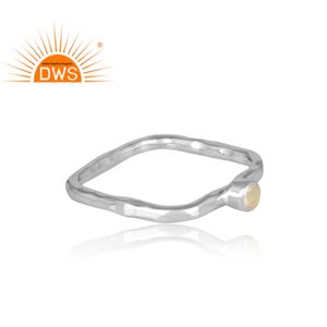 Vente en gros de bague en pierres précieuses opale éthiopienne 10 pièces, anneau en argent 925, carré, épais - Product Image 3