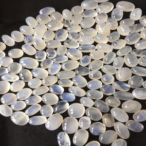 Piedra lunar de arcoíris, Gema suelta - Product Image 2