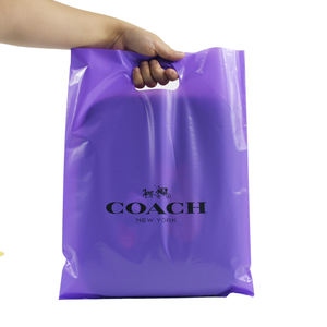 Emballage personnalisé sacs à provisions LDPE, poignée découpée à l'emporte-pièce, produits de détail personnalisés en plastique du Vietnam fabricant du Vietnam - Product Image 2