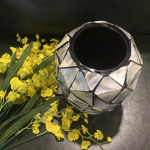Original rectangular shaped flower vase pot, wholesale flower vase from Vietnam now on sale - Product Image 5