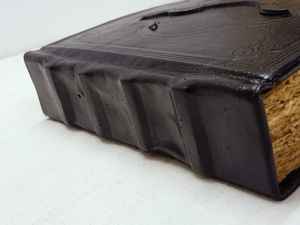 Custom Made Hard Bound <b>Leather</b> Journals with Deckle Edged Antique Look Papers Suitable for Resale - Product Image 3