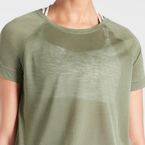 Wholesale <b>Top</b> Quality Custom Tech Fleece Slim Ladies Short Sleeved Curved Hem Crew Neck Running Wear T Shirts - Product Image 3