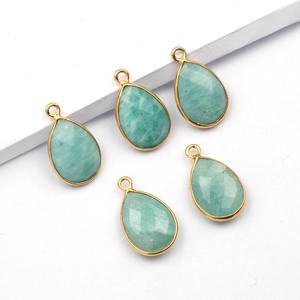 Colgante de Plata 925 Bañado en Oro Amarillo de 18k con Bisel y Piedra Preciosa de Amazonita Natural de 12x16mm, de Alta Calidad y Más Vendido, Ideal para Regalo - Product Image 4