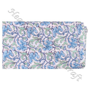 Tela de base hecha a medida Bloque de mano Estampado de algodón suave Floral Bloque indio Impreso Ropa para juguetes Estilo de punto Diseño de ropa - Product Image 5