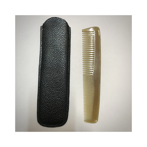 <b>HOT</b> HORN <b>COMB</b> - 100% made from natural buffalo <b>comb</b> horn supplied by big supplier of horn hair <b>comb</b> - Product Image 5