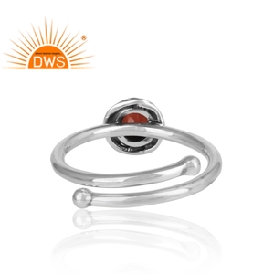 แหวนเงินแท้ชุบออกซิไดซ์ประดับพลอยโกเมนธรรมชาติแบบซ้อนได้ รุ่นขายดีประจำปี 2026 สำหรับผู้หญิง จากผู้ผลิตเครื่องประดับ - Product Image 4