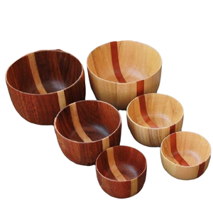 Bols à salade de fruits en bois naturel modernes de forme ronde en différentes tailles, idéaux pour les plats de service de la soupe de pâtes et la décoration de table - Product Image 3