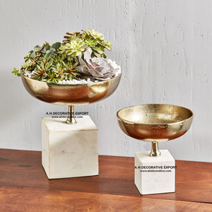 Bol de service en forme de bateau en aluminium écologique Finition dorée personnalisée pour la décoration de la maison ou l'utilisation au restaurant - Product Image 5