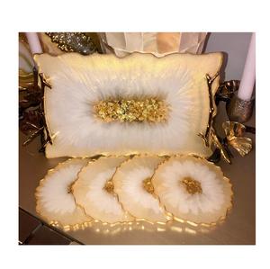 Plateau en résine époxy et plateau de service pour la maison et les restaurants, plateau en résine époxy artisanal en vente avec sous-verre - Product Image 5