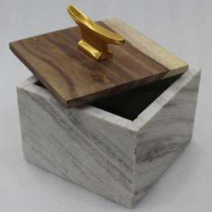 กล่องฝาปิดขนมปังหินอ่อนสีขาวพร้อมลูกบิดโลหะสีทองที่เก็บของในห้องครัวที่หรูหราสำหรับกระถาง - Product Image 1