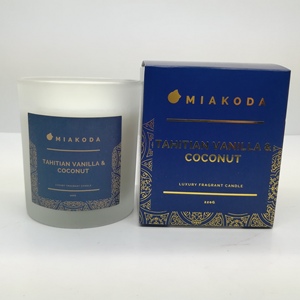 Servicio OEM y ODM de fragancias, luces clásicas perfumadas, cera de soja, frascos de vela esmerilados, uso de decoración del hogar - Product Image 4