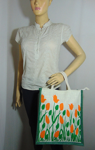 Bolsa de mano de yute, reciclada, ecológica, estampada - Product Image 4