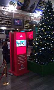 Kiosco Digital con Pantalla LCD TFT para Exteriores PARYA, con Brillo de 500 cd/m², Tiempo de Respuesta de 5 ms, Relación de Contraste de 5000:1, 1 Año de Garantía - Product Image 5