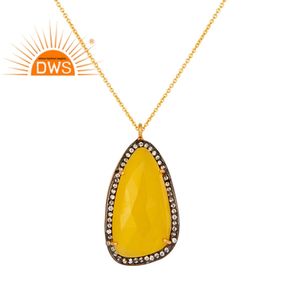 Nouveau collier pendentif en argent sterling plaqué or 18 carats avec pierre de lune jaune sertie à griffes, bijoux pour femmes, cadeau pour elle - Product Image 1