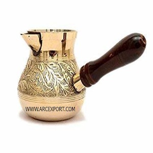 Teteras de Latón con Diseño Repujado, Artículos para el Hogar y la Cocina, Decoración de Mesa, Teteras de Metal Brillante Estándar de Lujo en Venta de la India - Product Image 1