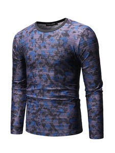 เสื้อยืดคอกลมสำหรับผู้ชายเสื้อออกกำลังกายพิมพ์ลายผีเสื้อ - Product Image 4