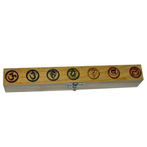 Caja de Chakra con logotipo redondo colorido Artesanía de piedra semipreciosa - Product Image 1