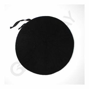 Boina Ceremonial de Lana de Poliéster Cómoda y a la Moda con Logotipo Personalizado al por Mayor para Hombre, Camuflaje para Exteriores, Venta en Pakistán - Product Image 4