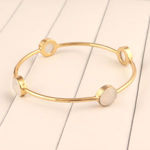 Bracelet à quartz blanc en or véritable, nouveau style, briolette découpé, personnalisé, bon prix, fait à la main, 4 pierres, vente en gros - Product Image 3