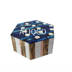 Meilleure vente de boîte élégante en bois MDF multicolore attrayant stockage de caramel émaillé moderne pour la décoration intérieure - Product Image 3