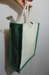 Bolsa de mano de yute, reciclada, ecológica, estampada - Product Image 5