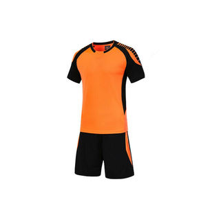 Joueurs de football bas prix col rond maillot et short longueur genou ensemble le plus populaire en Stock bas prix vêtements de football uniformes - Product Image 2