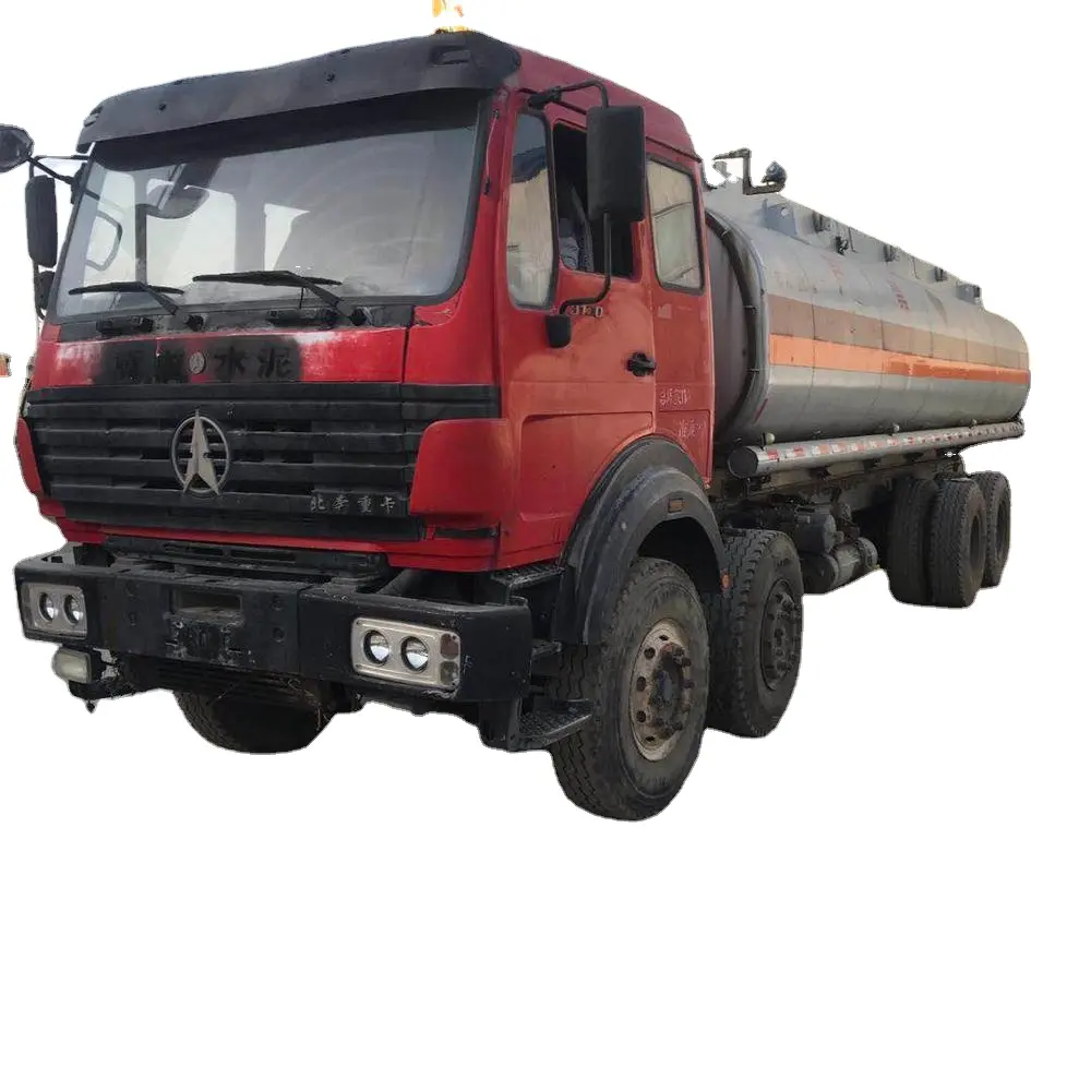 ใช้รถบรรทุกน้ำมันเชื้อเพลิง BENSZ ขาย20000L
