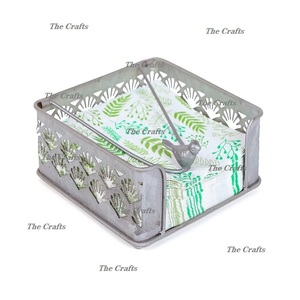 Porte-mouchoirs en papier de couleur argent galvanisé Porte-serviettes de qualité supérieure pour la cuisine et les accessoires de table - Product Image 1