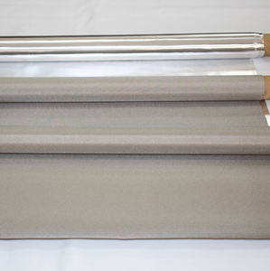 Tela de Tafetán Faraday Recubierta Certificada por Laboratorio (Poliéster) - Forro Resistente a la Radiación para Textiles y Accesorios del Hogar - Product Image 3