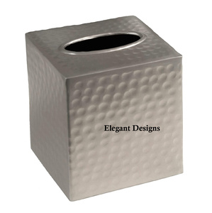 Boîte à mouchoirs en métal fini martelé argenté de Style luxe couverture de tissu carrée faite à la main élégant à la mode en gros usage domestique - Product Image 1