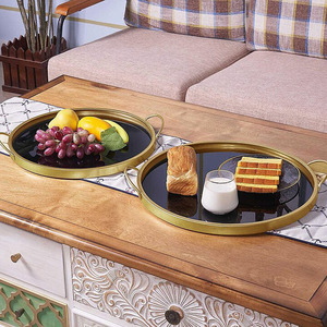 Plateau de service en verre style unique, de service de qualité supérieure avec design en métal doré, plateau de service de fruits - Product Image 4