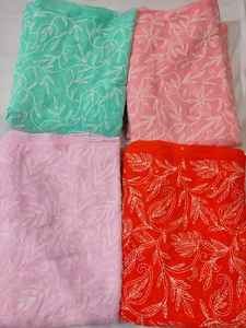 Hermoso Sari gasa Allover Tepchi trabajo bordado de hilo blanco con blusa para festivales y ocasiones especiales - Product Image 2