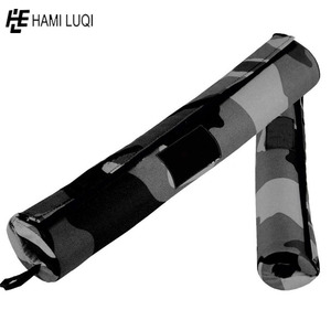 Wholesale Weight Training Equipment Shoulder Protective Squat Barbell Pad - Product Image 5