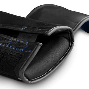 Gants de boxe élégants bleus et noirs pour adultes faits sur mesure pour la pratique du poinçonnage fabriqués au Pakistan pour les arts martiaux - Product Image 2