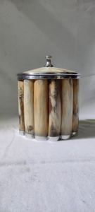 Cubo de hielo de cuerno e incrustaciones de cuerno desnudo en cubo de hielo de forma redonda de acero inoxidable con uso de artículos de fiesta para tapa - Product Image 2