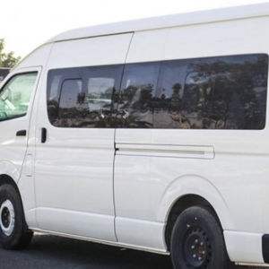 Toyota HIACE Bus d'occasion, conduite à droite/à gauche, prêt à l'exportation, boîte de vitesses manuelle, cuir - Product Image 2