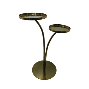 Candelabros de acero con acabado dorado clásico moderno para decoración de interiores Diseño de tendencia Venta caliente - Product Image 1