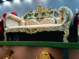 Canapé de mariage luxueux modèle 57 pour la mariée pour les événements de fête et la décoration Mandap dans le produit de décorations de mariage de style luxe - Product Image 2