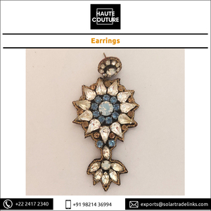 Boucles d'oreilles élégantes en opale, forme de fleur, faites à la main, brodées à la main, pour femmes et filles, au meilleur prix - Product Image 5