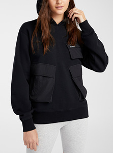 Sudadera con Capucha Oversize de Algodón para Mujer al por Mayor, con Logotipo Personalizado Bordado, Estampado 3D Puff, Secado Rápido, Diseño Liso y Corte Crop - Product Image 6