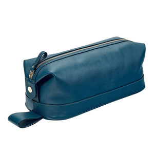 Bolso de lavado de negocios OEM con logotipo personalizado para mujer, nuevo diseño, cuero PU a la moda con bonito cierre de cremallera, estilo Vintage para viajes - Product Image 4