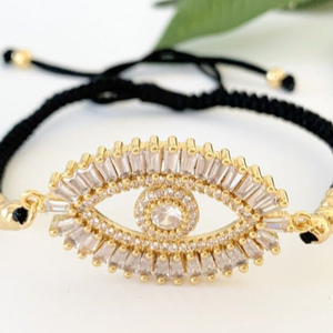 สร้อยข้อมือถักลายตาปีศาจสุดฮิต - Product Image 1