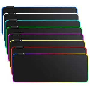Оптовые продажи клавиатуры и мыши pad цветная (rgb)-Чистый, оптовая продажа, печатный, резиновый, рулон материала, черный, большой Пользовательский логотип, светодиодная игровая клавиатура, комбинированный коврик для мыши RGB