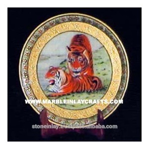 Assiette décorative en marbre peint - Product Image 1