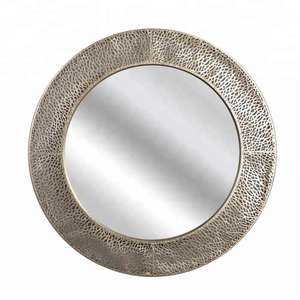 Miror-Decoración de pared, espejo con marco de hierro - Product Image 1