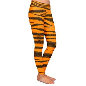 Leggings personnalisés inspirés des rayures de Tigger - Leggings en version Capri ou longueur complète - Product Image 5