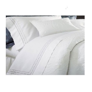 Literie brodée à la main ensembles - Product Image 1