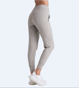 Mallas de entrenamiento de cintura alta para mujer, pantalones de entrenamiento superelásticos, fabricante directo de fábrica, hechas en pakistaní, yoga - Product Image 4